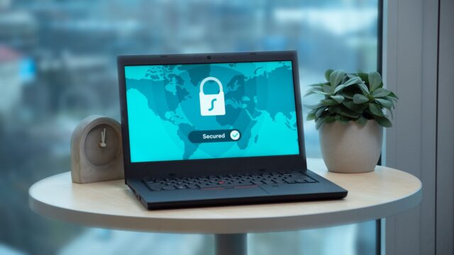 AI Chatbot Privacy Settings: Stop Training, Use Temporary Chats and Delete Your History