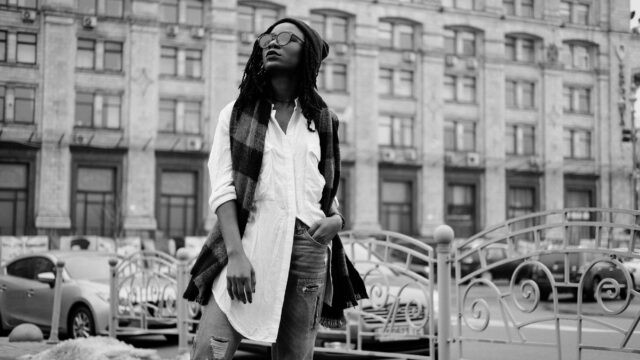 AI Smart Glasses Explained: What Ray-Ban Meta and Display Glasses Can Do