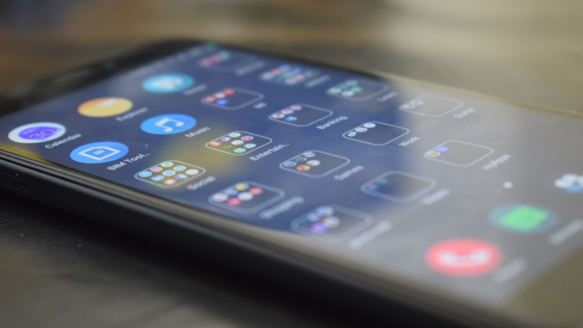 Best Wallpaper Apps for Android (and the Built-In Options to Try First)
