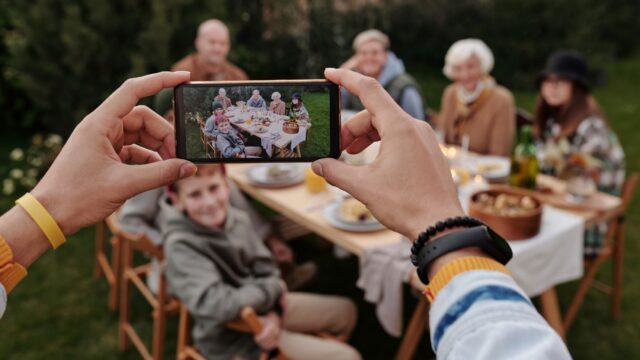 Google Photos vs iCloud Photos: Storage, Prices, Sharing and Which to Choose