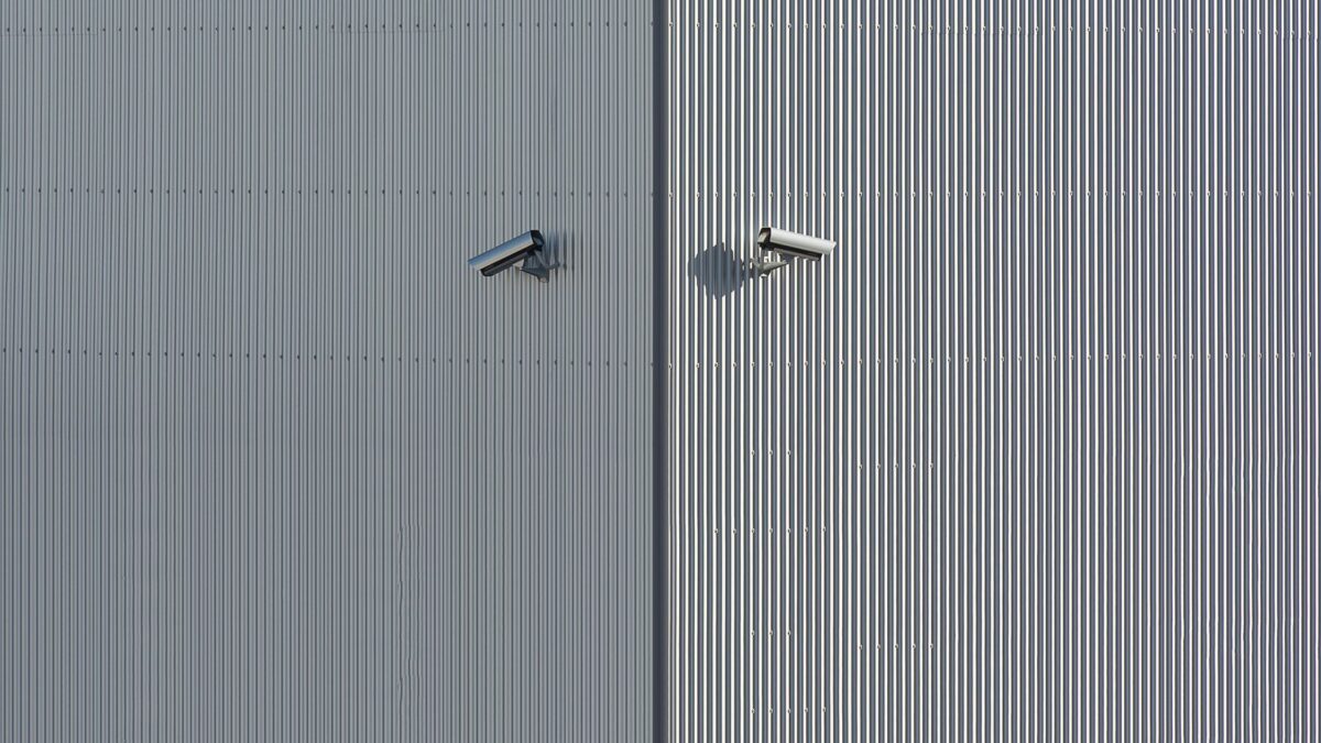 Home Security Camera Privacy: Cloud vs Local Storage, Encryption and Safe Setup