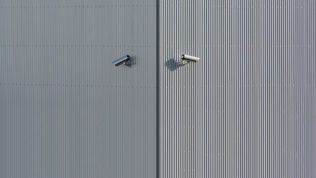 Home Security Camera Privacy: Cloud vs Local Storage, Encryption and Safe Setup