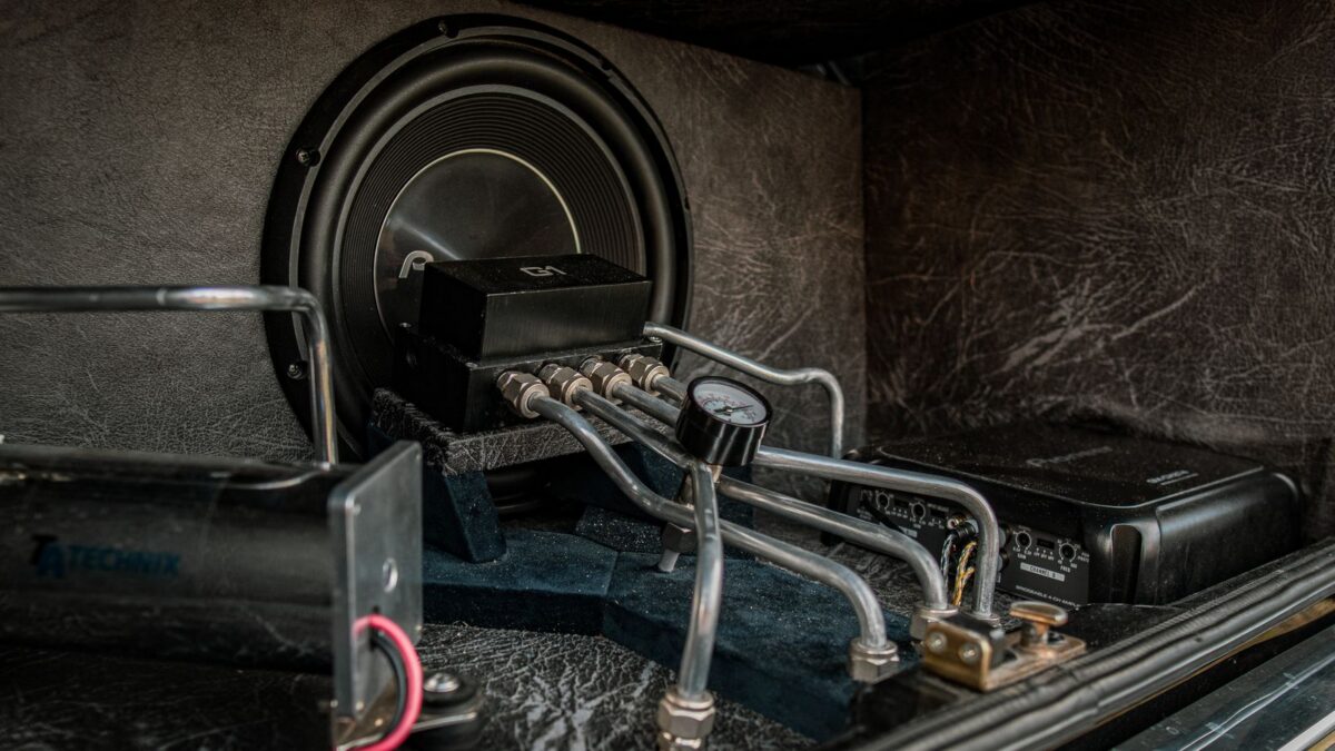 How to Choose an Amplifier for a Car Subwoofer: RMS, Ohms and Wiring Explained