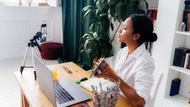 How to Screen Record on iPhone, Android, Windows and Mac (Built-In Tools Only)