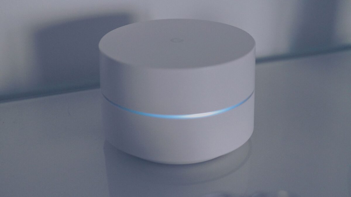 How to Set Up Mesh Wi-Fi: Placement, Wired Backhaul and Bridge Mode
