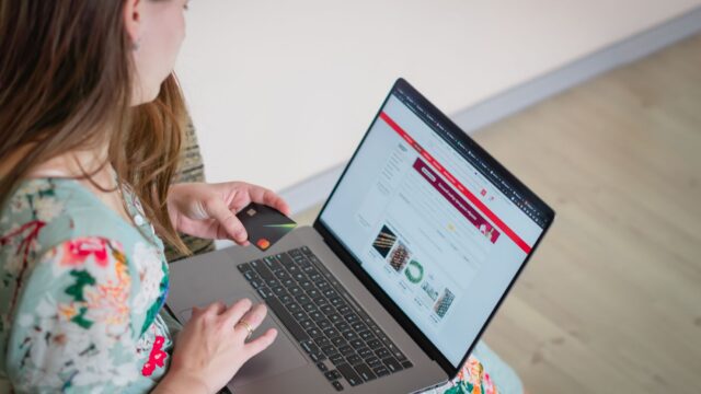 How to Spot a Fake Online Store Before You Pay (and What to Do If You Already Did)