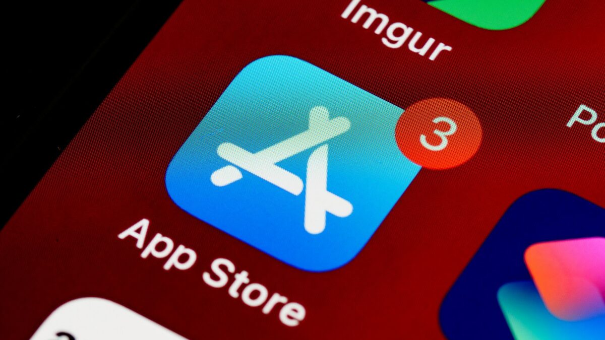 How to Turn Off Apple Intelligence on iPhone, iPad and Mac