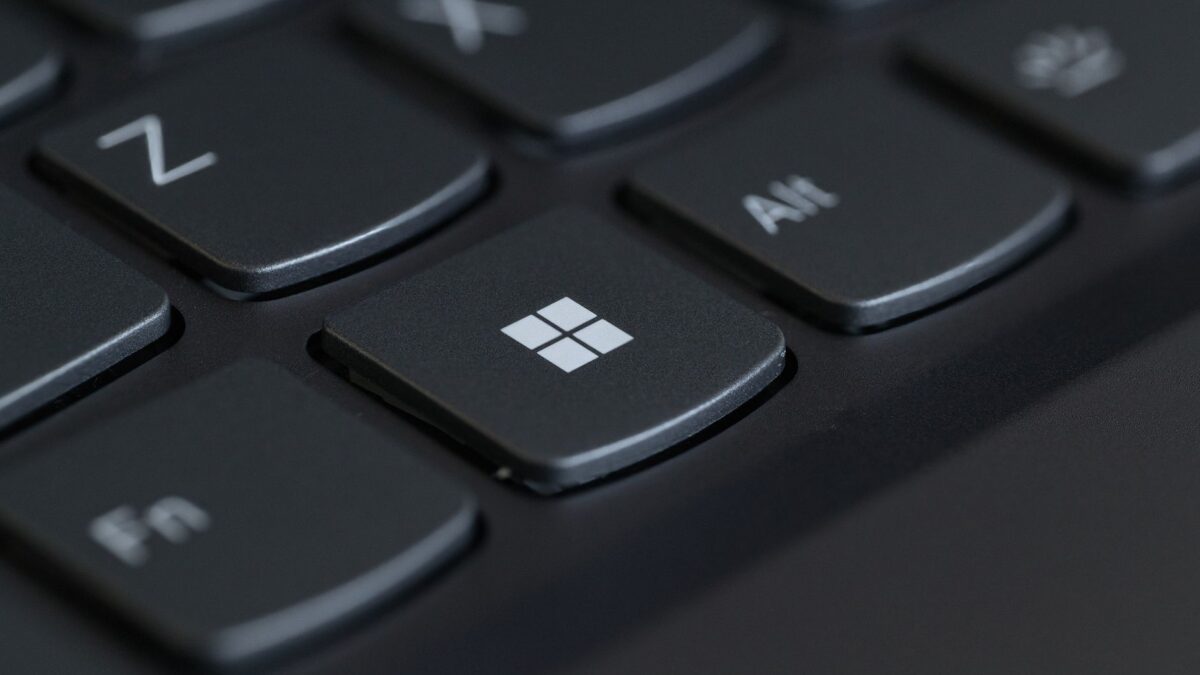 How to Turn Off Copilot in Windows 11 (App, Copilot Key, Recall and Edge)