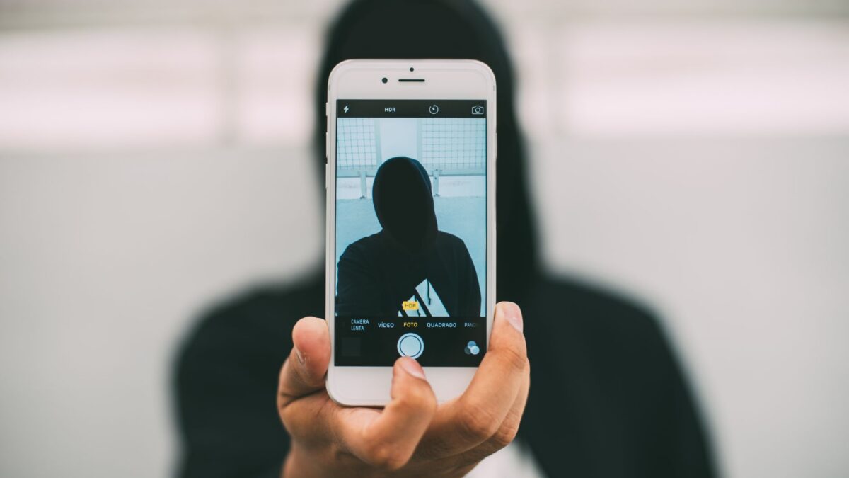 How to Use Circle to Search, Google Lens and Visual Intelligence