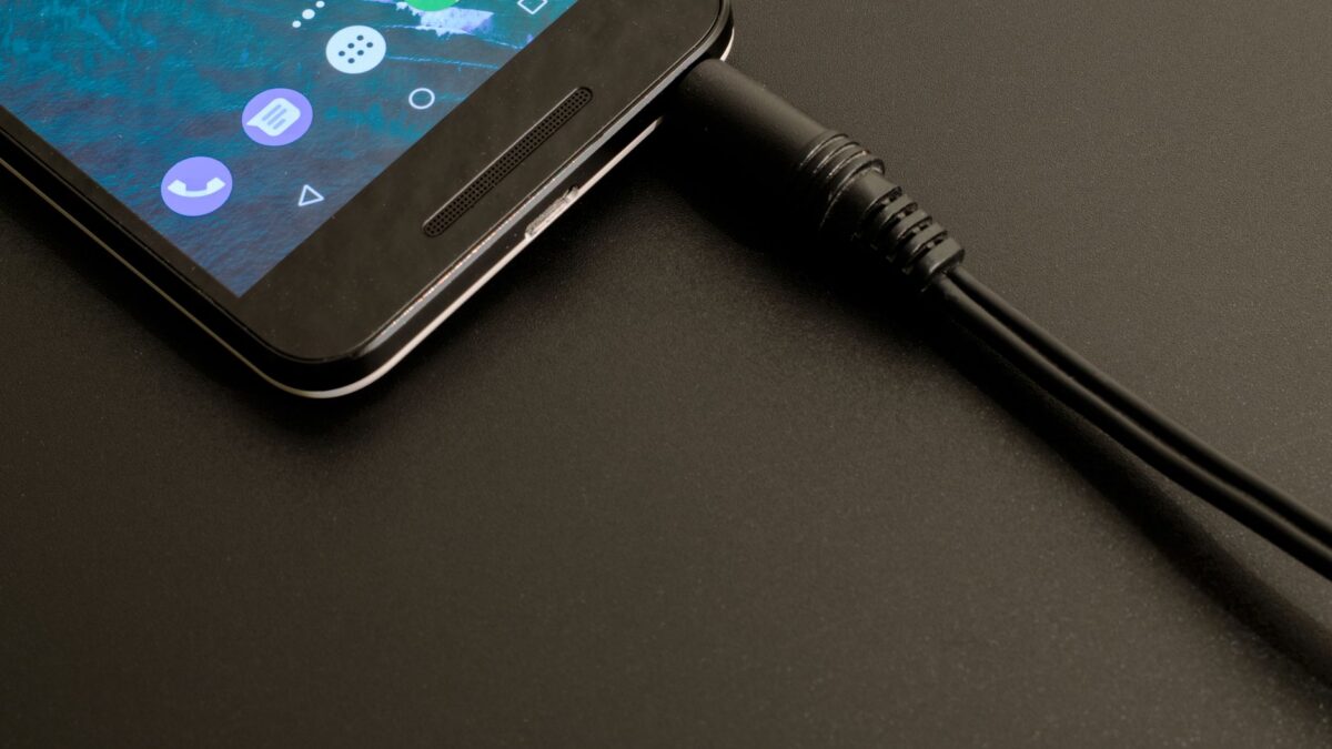 iPhone Not Charging? How to Fix It, From Cables to Charge Limits