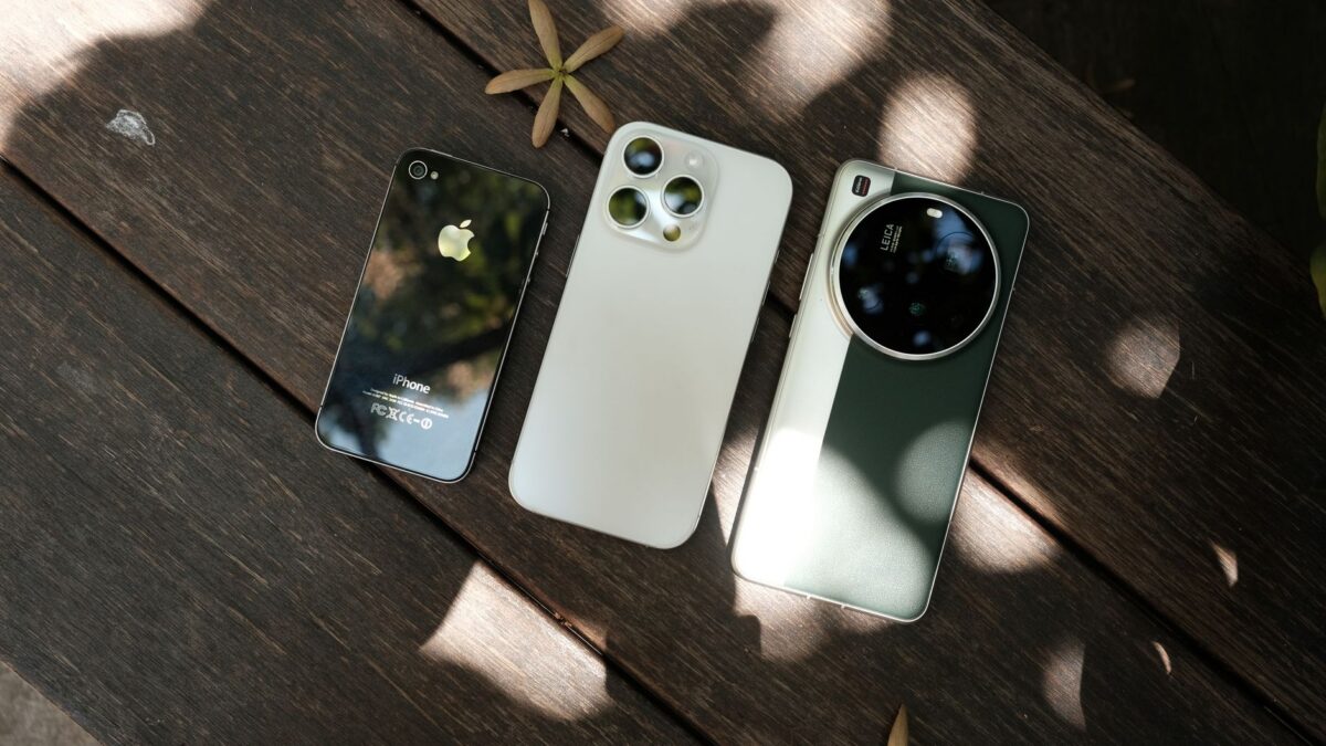 iPhone vs Pixel vs Galaxy: Which Phone Should You Buy in Late 2026?