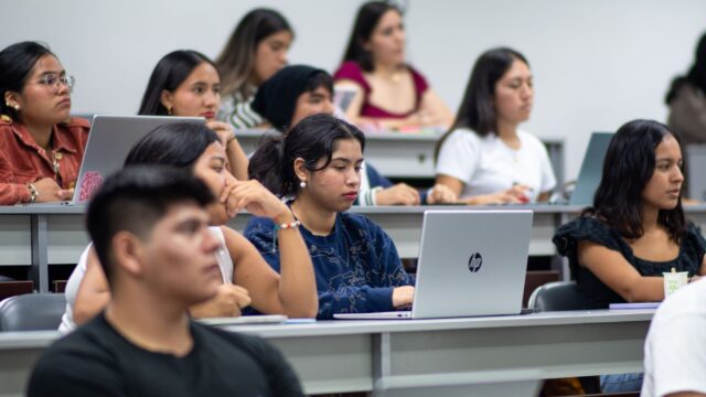 Student Discounts on Tech: Apple, Samsung, Microsoft, Laptops and Subscriptions